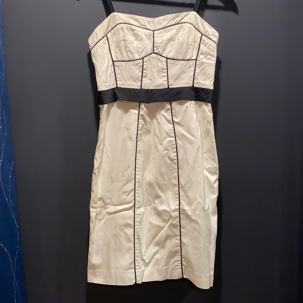 Black & White Dress - Picture 2 of 3